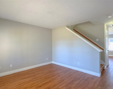 9923 Farrell Drive - Photo Thumbnail 9