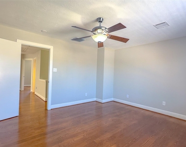9923 Farrell Drive - Photo Thumbnail 20