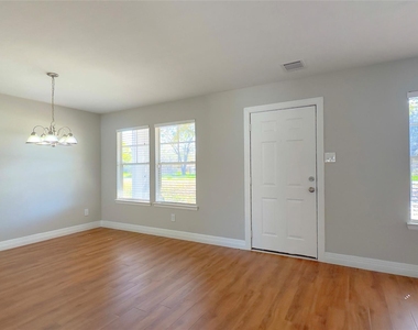 9923 Farrell Drive - Photo Thumbnail 7