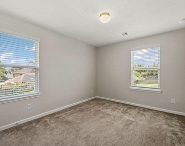 20602 Pioneer Oak Lane - Photo Thumbnail 26