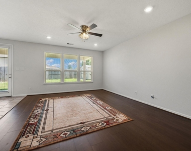 20602 Pioneer Oak Lane - Photo Thumbnail 11