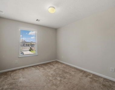 20602 Pioneer Oak Lane - Photo Thumbnail 27