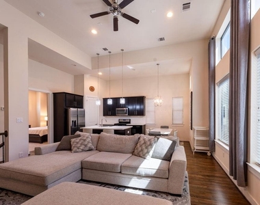 94 N Hutcheson Street - Photo Thumbnail 7