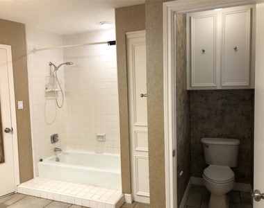 3414 Wooddale Lane - Photo Thumbnail 8