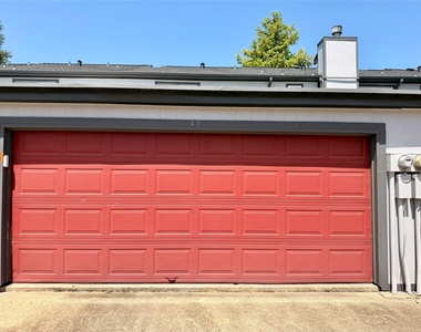 12400 Brookglade Circle - Photo Thumbnail 19