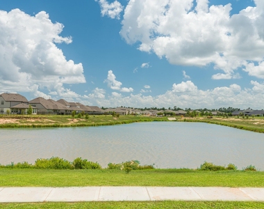 14606 Daffodil Plains Lane - Photo Thumbnail 32