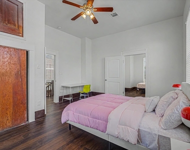 3519 Broadway Street - Photo Thumbnail 8