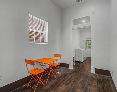 3519 Broadway Street - Photo Thumbnail 11