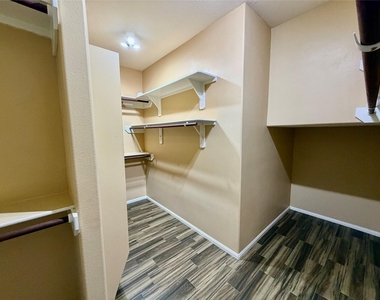 25206 Auburn Terrace Drive - Photo Thumbnail 19