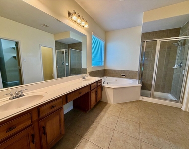 25206 Auburn Terrace Drive - Photo Thumbnail 17