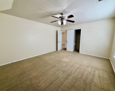 25206 Auburn Terrace Drive - Photo Thumbnail 29