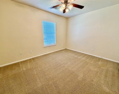 25206 Auburn Terrace Drive - Photo Thumbnail 30