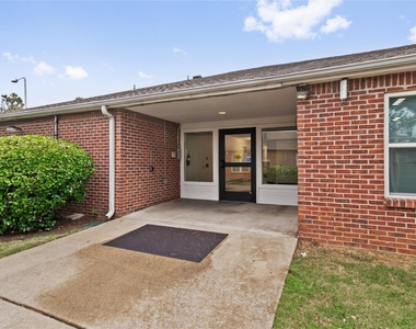 875 Doctor Mlk Jr Avenue - Photo Thumbnail 1