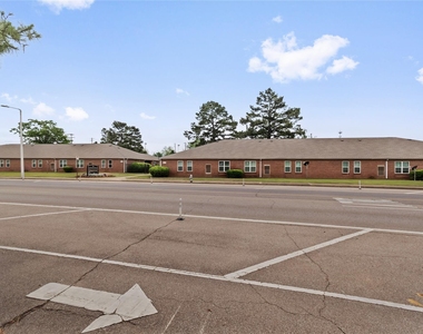 875 Doctor Mlk Jr Avenue - Photo Thumbnail 7
