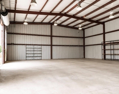 3919 Harrisburg Street - Photo Thumbnail 2