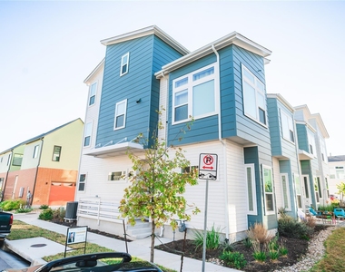 4108 Margarita Street - Photo Thumbnail 4