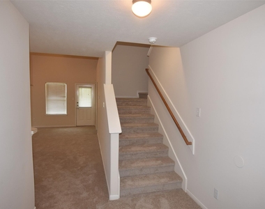 1035 Junction Ct - Photo Thumbnail 32