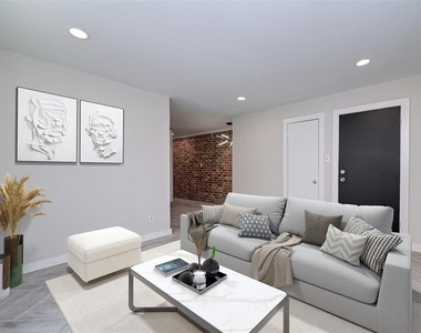 1747 Wroxton Court - Photo Thumbnail 2