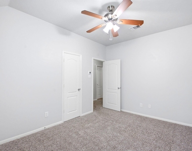 31710 Midlake Park - Photo Thumbnail 27