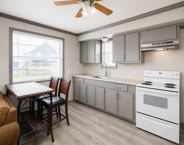 403 Fort Velasco Drive - Photo Thumbnail 4