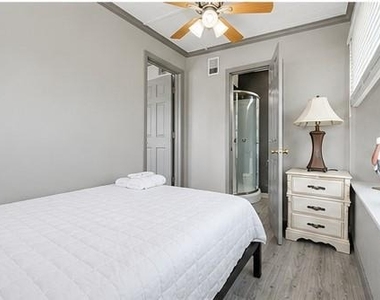 403 Fort Velasco Drive - Photo Thumbnail 7