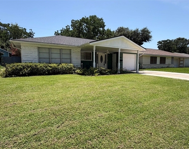 922 Hector Avenue - Photo Thumbnail 37