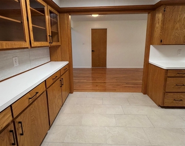 922 Hector Avenue - Photo Thumbnail 14