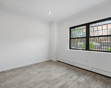 174 Sumpter Street - Photo Thumbnail 5