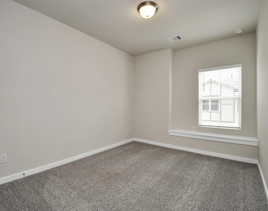 8408 Rising Stream Drive - Photo Thumbnail 33