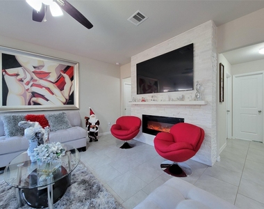 610 Autumn Flats Way - Photo Thumbnail 11