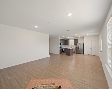 14866 Ash Landing Drive - Photo Thumbnail 5