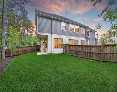 104 Red Cascade Court - Photo Thumbnail 27