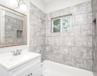 4137 Galesburg St - Photo Thumbnail 16