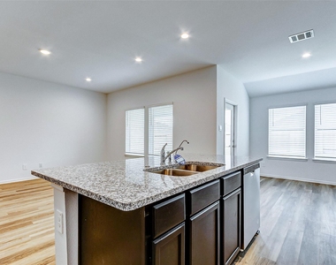 15056 Ashton Meadows Drive - Photo Thumbnail 17