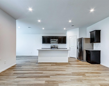 15056 Ashton Meadows Drive - Photo Thumbnail 13