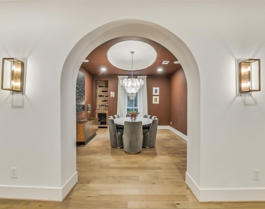 9411 Millbury Drive - Photo Thumbnail 12