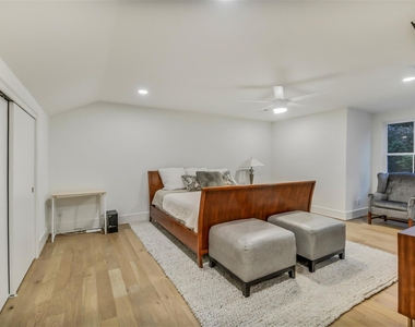 9411 Millbury Drive - Photo Thumbnail 31