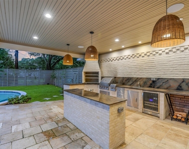 9411 Millbury Drive - Photo Thumbnail 11
