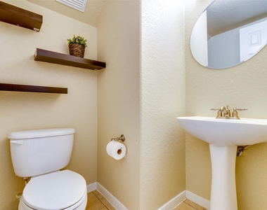 10 Caelin Court - Photo Thumbnail 16