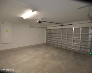 350 Dolphin Street Se - Photo Thumbnail 17