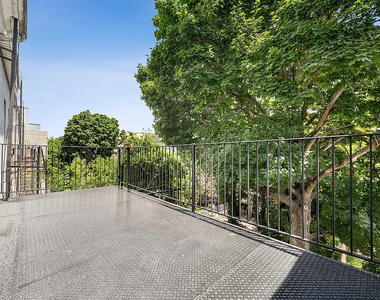 136 Cornelia Street - Photo Thumbnail 1