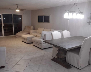 8921 Lake Drive - Photo Thumbnail 6