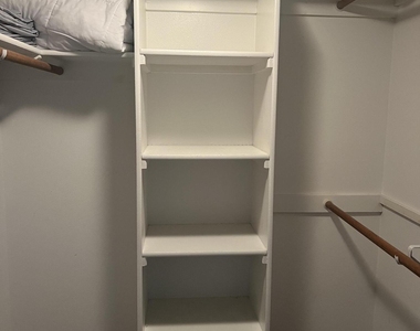 8921 Lake Drive - Photo Thumbnail 32