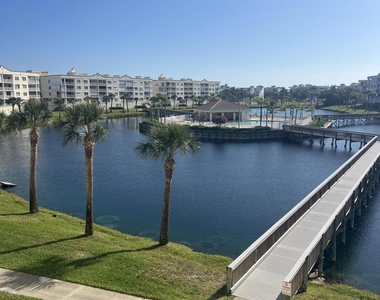 8921 Lake Drive - Photo Thumbnail 42