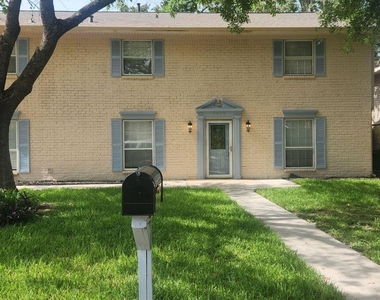 5006 Droddy Street - Photo Thumbnail 2