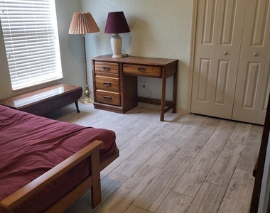 4858 Chastain Drive - Photo Thumbnail 13