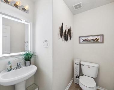 2802 White Sands Drive - Photo Thumbnail 19