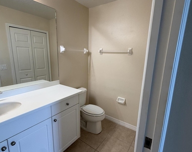 6838 Toland Drive - Photo Thumbnail 12