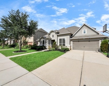 11618 Arbirlot Drive - Photo Thumbnail 4