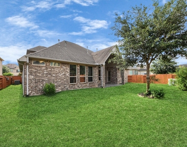 11618 Arbirlot Drive - Photo Thumbnail 7